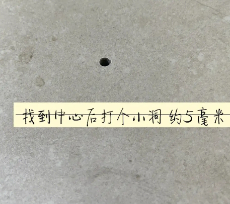江永瓷砖空鼓维修公司专业解答在瓷砖铺贴过程中，如果砂料搅拌不均匀，将会带来以下问题